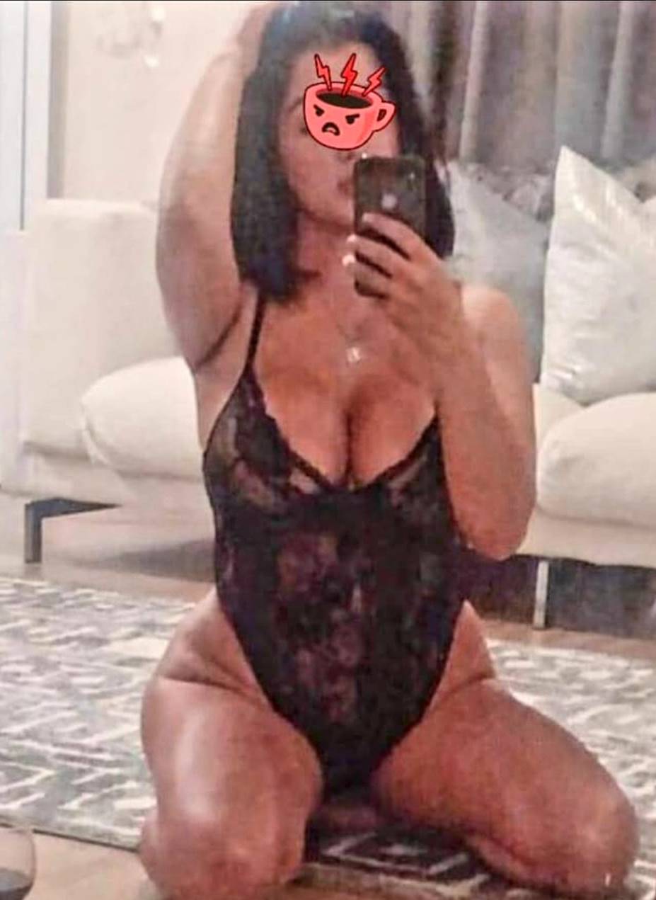 Başakşehir Escort Bayan Öznur İle Sınırsız Zevkler